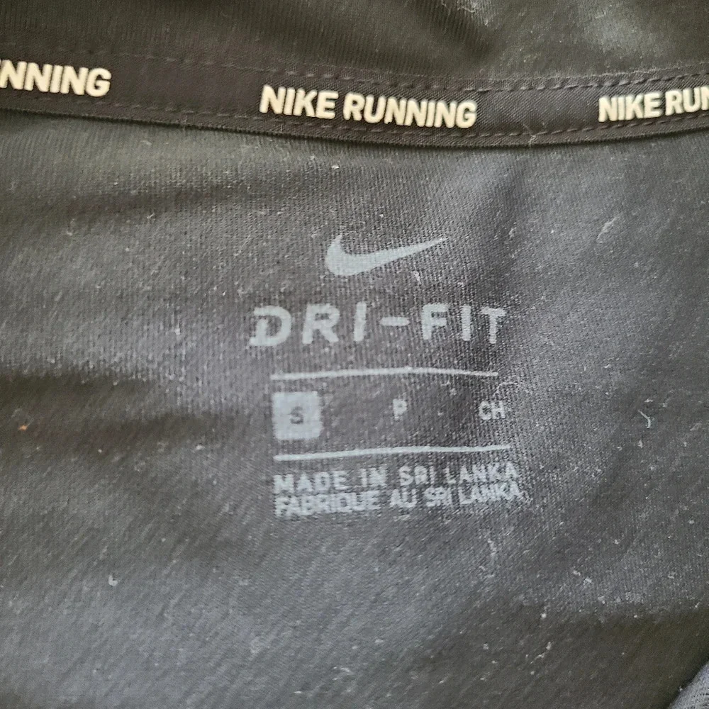 Nike Dri-Fit Pullover Top / Black / Size Small Petite